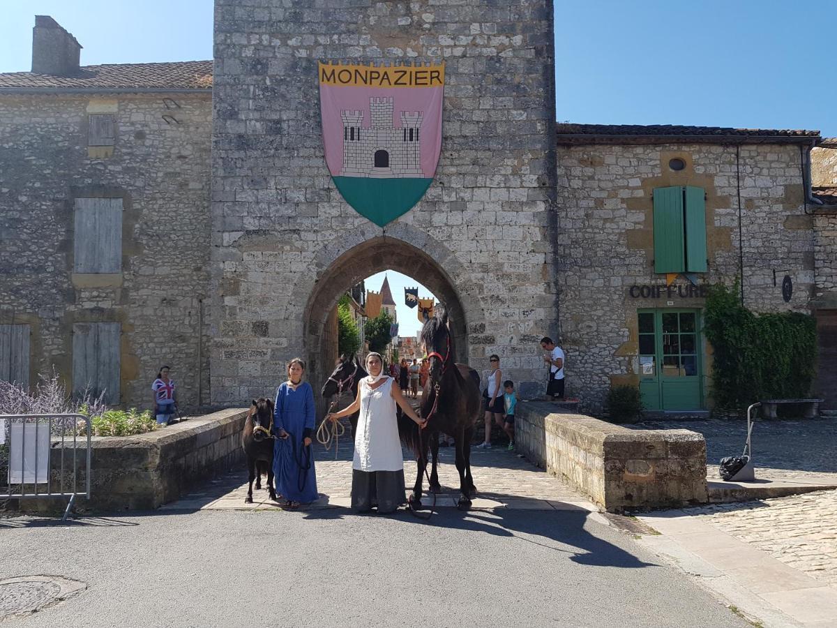 Gite Equestre Domaine Des Crins - Monpazier Capdrot Экстерьер фото